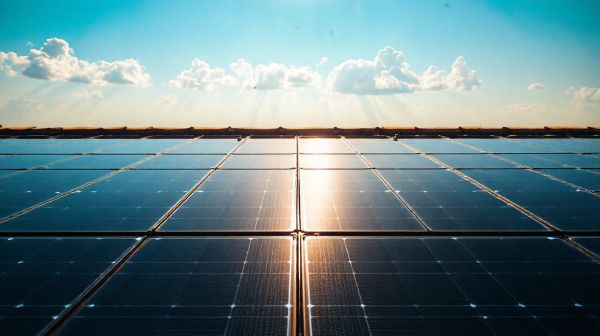 Les critères essentiels pour choisir des panneaux solaires